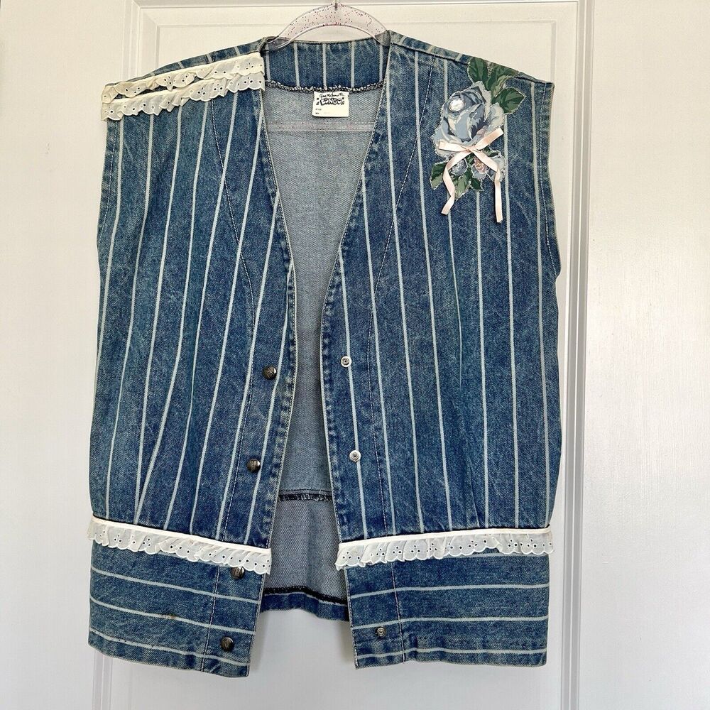 Vintage Bongo Embellished Lace Ribbon Denim Jean Vest Jacket Size Medium 90s Y2K